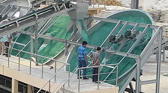 chao-tao-hat-phan-bon